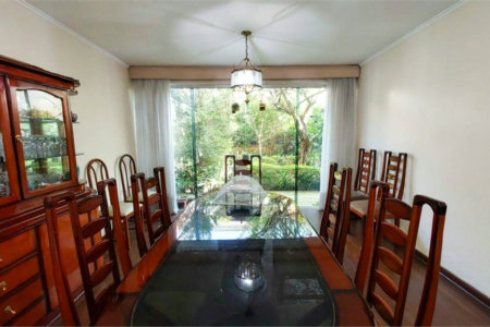 Casa à venda com 6 quartos, sendo 3 suítes, em Jardim Brasil (zona Sul), São Paulo, SP