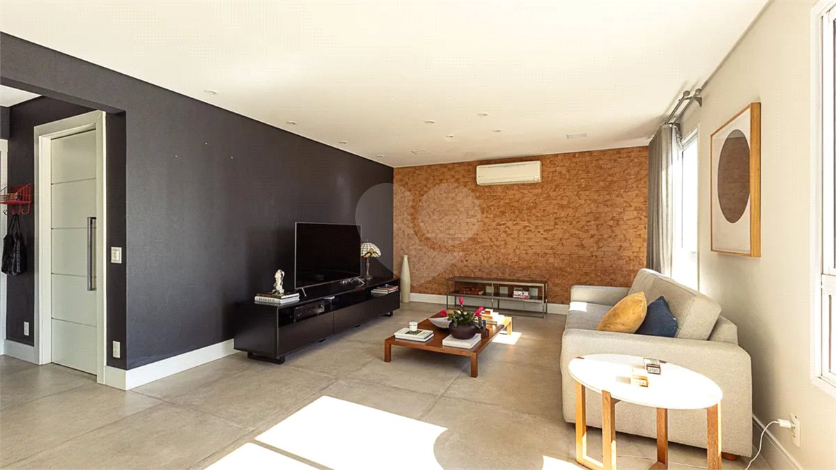 Apartamento à venda com 3 suítes em Vila Olímpia, São Paulo, SP