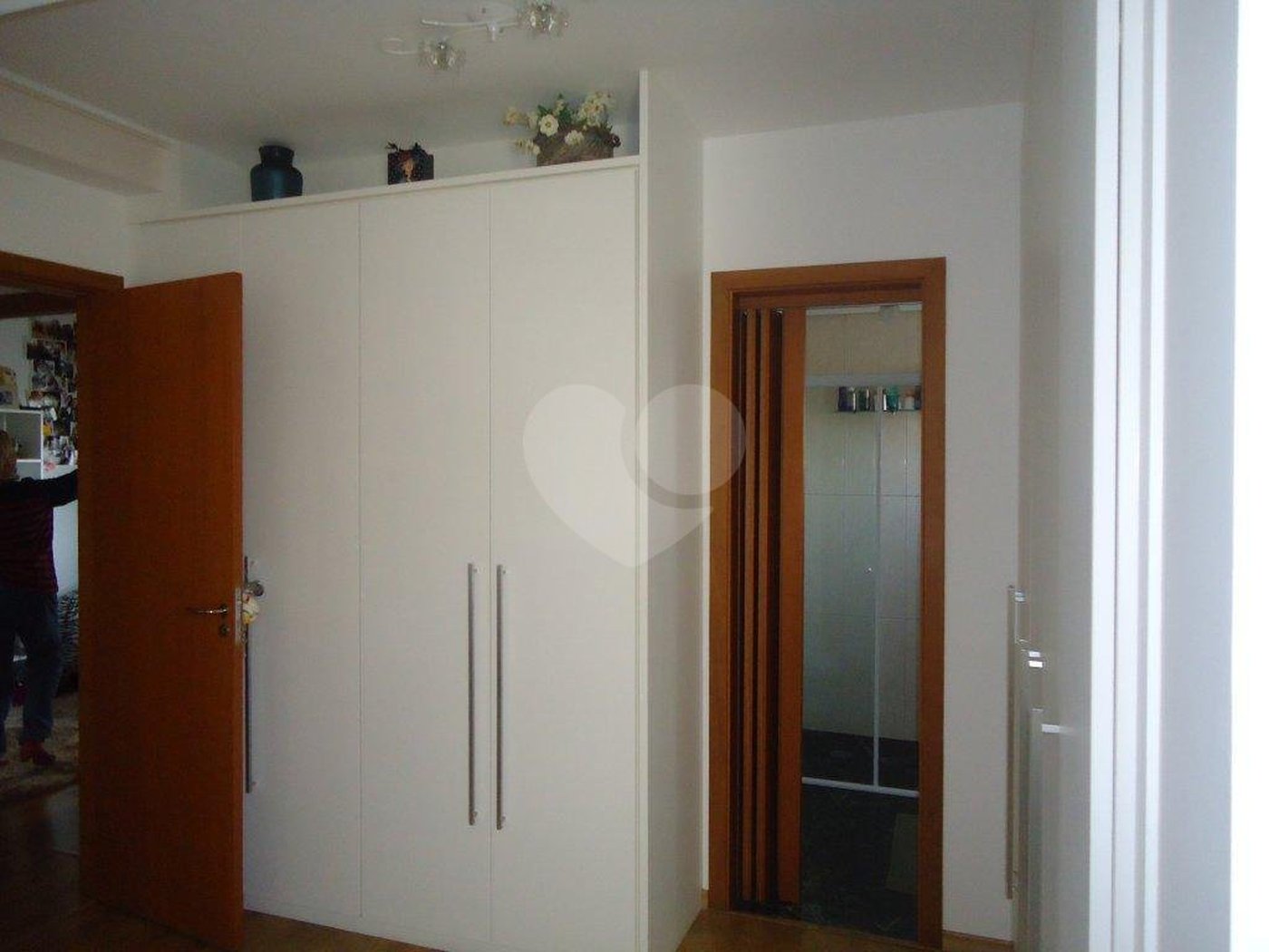 Apartamento à venda ou para alugar com 4 quartos, sendo 3 suítes, em Santana, São Paulo, SP