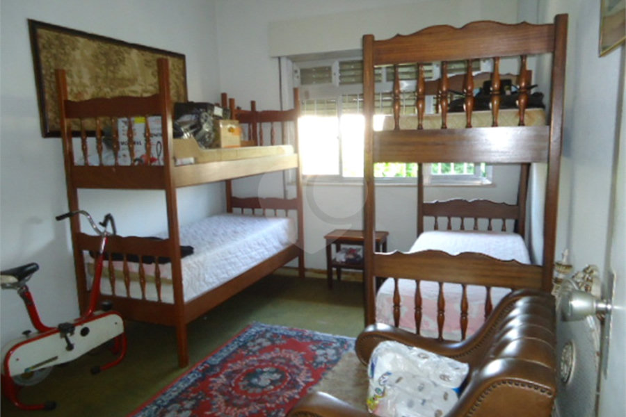 Sobrado à venda com 4 quartos em Santana, São Paulo, SP