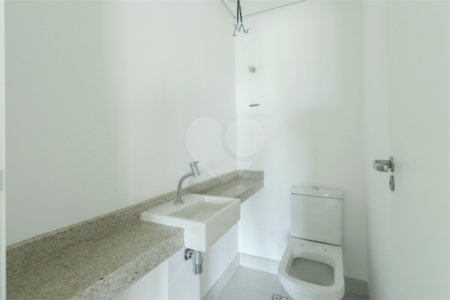 Apartamento à venda com 3 quartos, sendo 2 suítes,  em Brooklin, São Paulo, SP