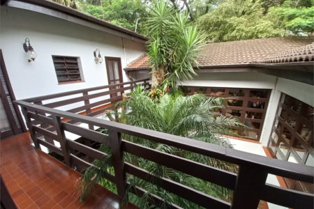 Sobrado à venda com 4 quartos, sendo 2 suítes,  em Fazenda Morumbi, São Paulo, SP