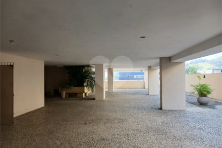 Apartamento à venda com 3 quartos, sendo 1 suíte,  em Tijuca, Rio de Janeiro, RJ