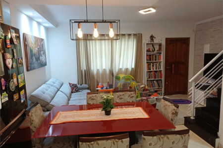 Casa à venda com 3 quartos, sendo 1 suíte,  no condomínio Residencial Shekinah, São Paulo - SP