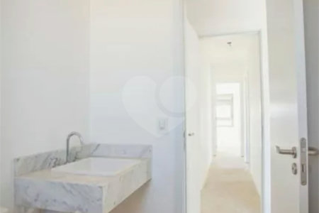 Apartamento à venda com 3 suítes em Vila Mariana, São Paulo, SP
