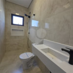 Casa à venda com 3 suítes no condomínio Helena Maria, Sorocaba - SP