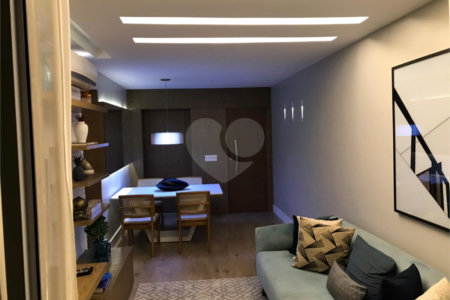 Apartamento à venda com 2 quartos, sendo 1 suíte, em Tijuca, Rio de Janeiro, RJ