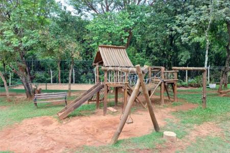 Casa em condomínio à venda com 2 suítes em Boa Vista, Sorocaba, SP