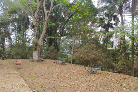 Chácara à venda com 5 quartos, sendo 1 suíte, no Centro (mailasqui), São Roque, SP