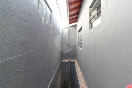 Casa à venda com 3 quartos, sendo 1 suíte, em Chora Menino, São Paulo, SP