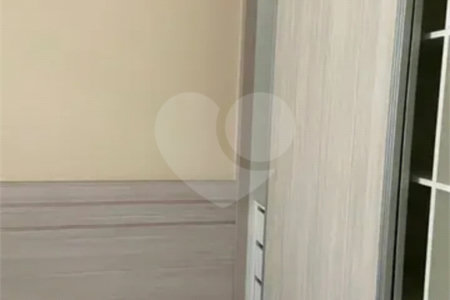 Casa à venda com 3 quartos no condomínio Esplanada, Jacareí - SP