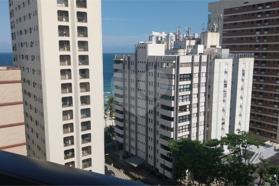 Apartamento à venda com 4 quartos, sendo 2 suítes, em Tombo, Guarujá, SP