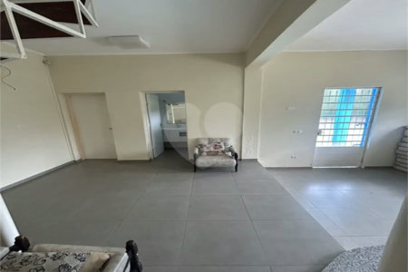 Sítio à venda com 5 quartos, sendo 2 suítes,  em Marmeleiro, São Roque, SP