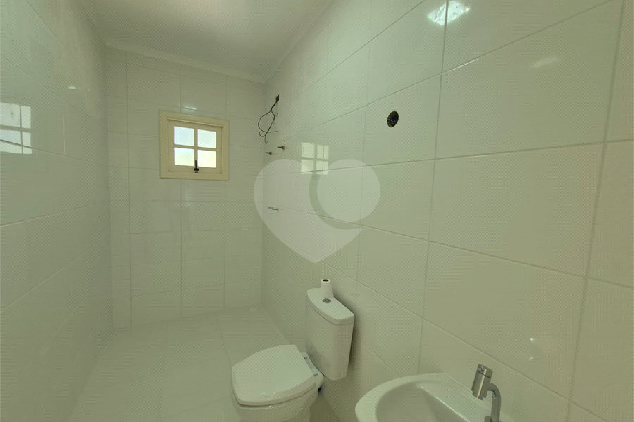 Casa à venda com 2 suítes no condomínio Alpes da Cantareira, Mairiporã - SP
