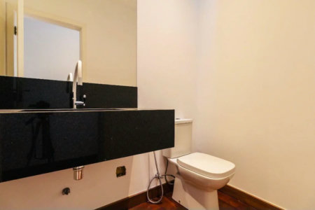 Casa à venda com 3 quartos, sendo 1 suíte,  no condomínio Reserva do Visconde, São Paulo - SP