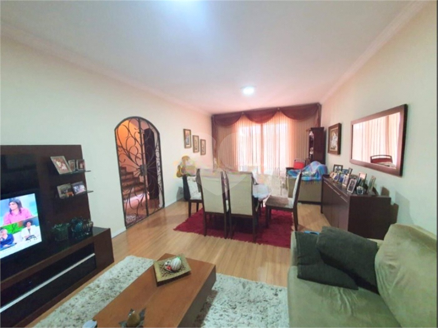 Casa à venda com 3 quartos, sendo 1 suíte,  em Jardim Santa Rosália, Sorocaba, SP