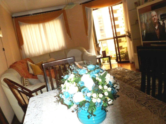 Apartamento à venda com 3 quartos, sendo 1 suíte,  em Tatuapé, São Paulo, SP