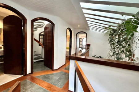 Casa à venda com 3 quartos, sendo 1 suíte, em Vila Mascote, São Paulo, SP