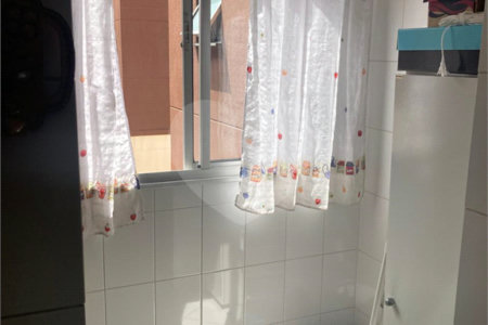 Apartamento à venda com 2 quartos, sendo 1 suíte,  em Jardim Flor da Montanha, Guarulhos, SP
