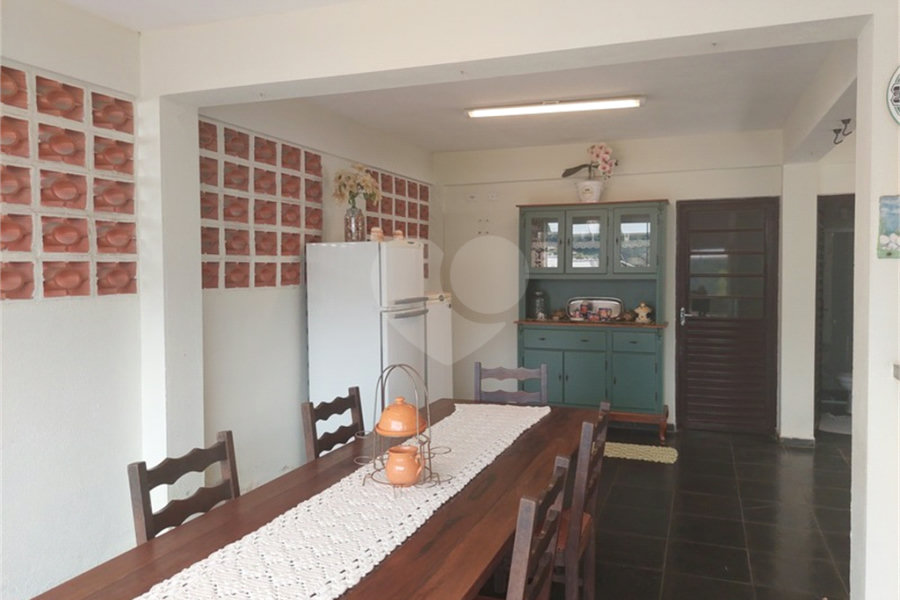 Casa à venda com 4 quartos, sendo 1 suíte, em Lavapés, Mairiporã, SP