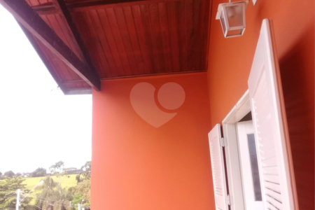 Sobrado à venda com 2 quartos, sendo 1 suíte, em Vila Barth, Itapetininga, SP