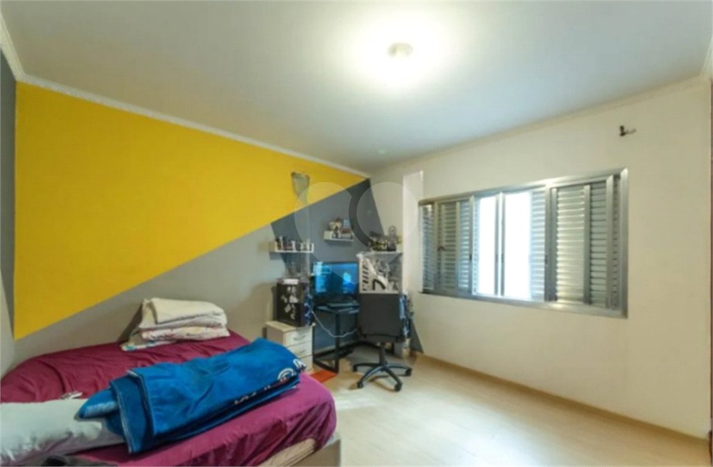 Casa à venda com 5 quartos, sendo 3 suítes, em Vila Santo Estéfano, São Paulo, SP