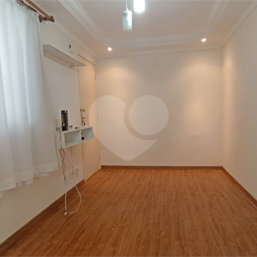 Apartamento para venda no Condomínio Residencial Spazio Mont Royal.