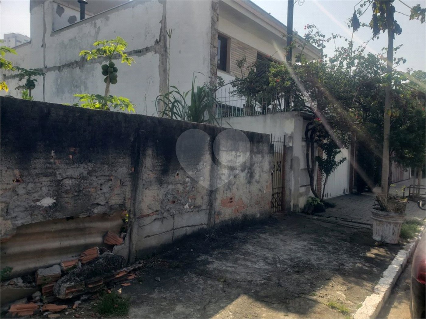 Terreno á venda com 266m ² - Bosque da Saúde