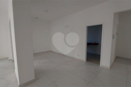 Apartamento à venda com 3 quartos, sendo 1 suíte, em Vila Independência, Sorocaba, SP