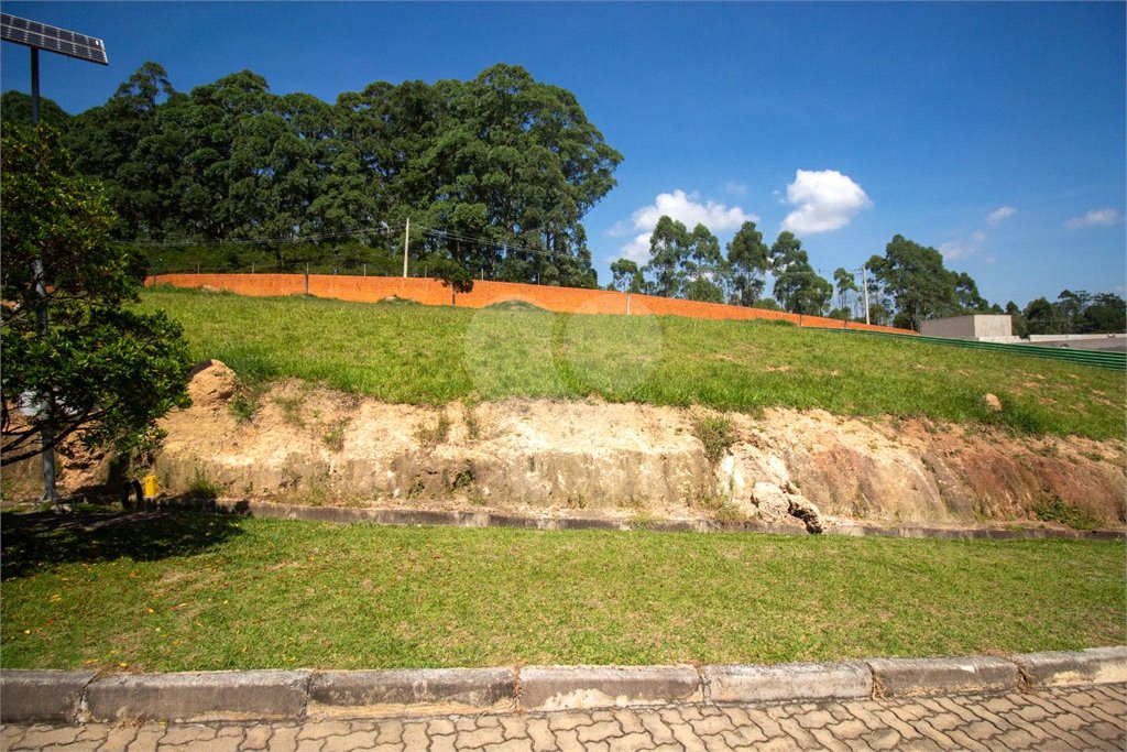Terreno à venda em Vila Darcy Penteado (mailasqui), São Roque, SP