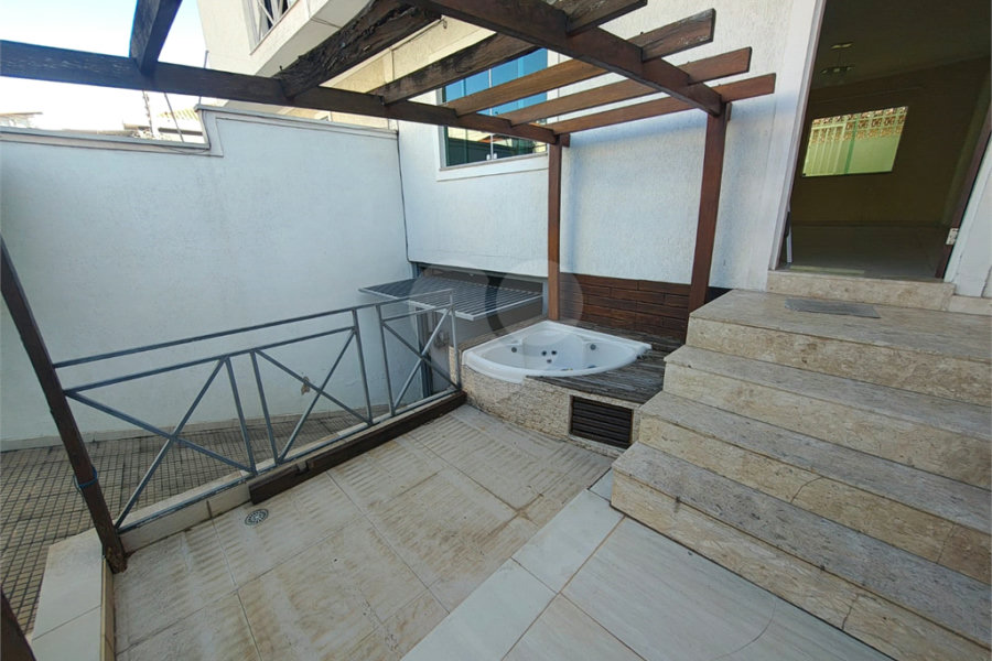 Sobrado à venda com 3 quartos, sendo 1 suíte, em Vila Guilherme, São Paulo, SP