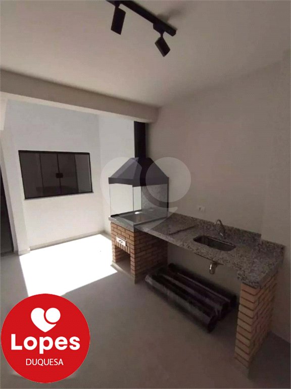 Sobrado à venda com 3 quartos, sendo 1 suíte,  em Jardim Maristela, São Paulo, SP