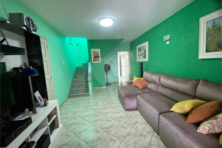 Sobrado à venda com 3 quartos em Vila Medeiros, São Paulo, SP