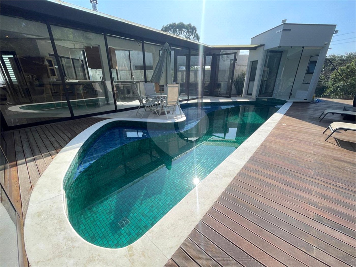 Casa à venda com 4 suítes no condomínio Aruã  Eco Park, Mogi das Cruzes - SP