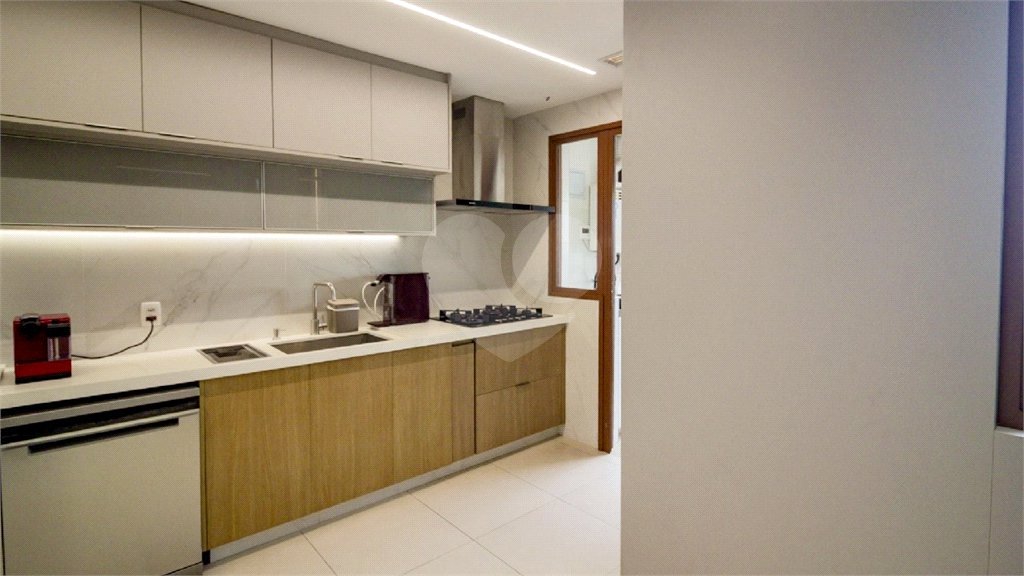 Apartamento para alugar com 3 suítes em Brooklin Novo, São Paulo, SP
