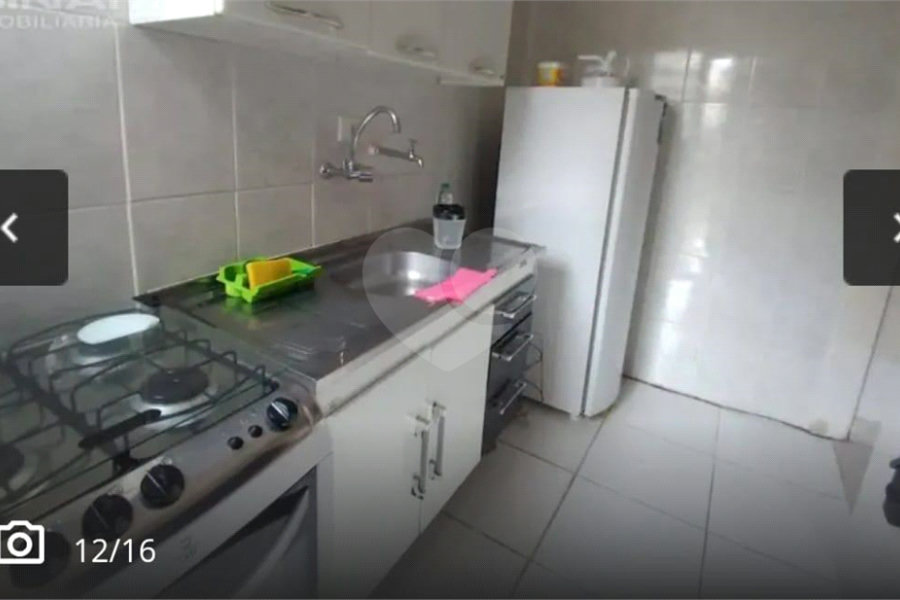 Casa à venda com 2 quartos, sendo 1 suíte,  em Barra Funda, São Paulo, SP