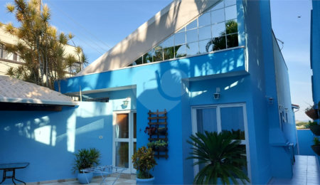 Casa à venda com 3 quartos, sendo 2 suítes,  em Vila Nova Socorro, Mogi das Cruzes, SP