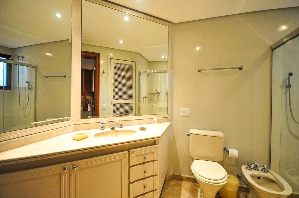 Apartamento à venda com 4 suítes em Vila Andrade, São Paulo, SP