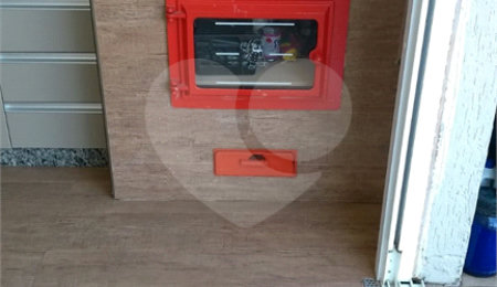 Sobrado à venda com 5 quartos, sendo 3 suítes,  em Vila Albertina, São Paulo, SP