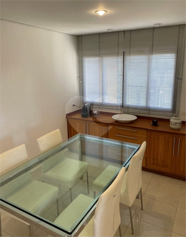 Apartamento à venda com 4 suítes em Vila Suzana, São Paulo, SP