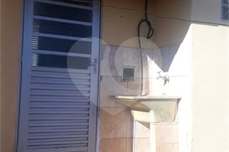 Casa à venda com 2 quartos em Núcleo Residencial Castelo Branco, São Carlos, SP