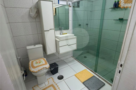 Casa à venda com 3 quartos em Parque Santo Antônio, Guarulhos, SP