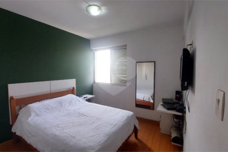 Apartamento à venda com 3 quartos, sendo 1 suíte, em Perdizes, São Paulo, SP