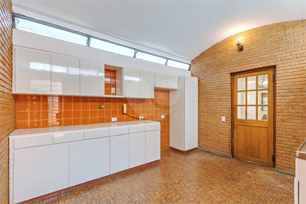 Casa à venda com 3 quartos, sendo 1 suíte,  em Granja Julieta, São Paulo, SP