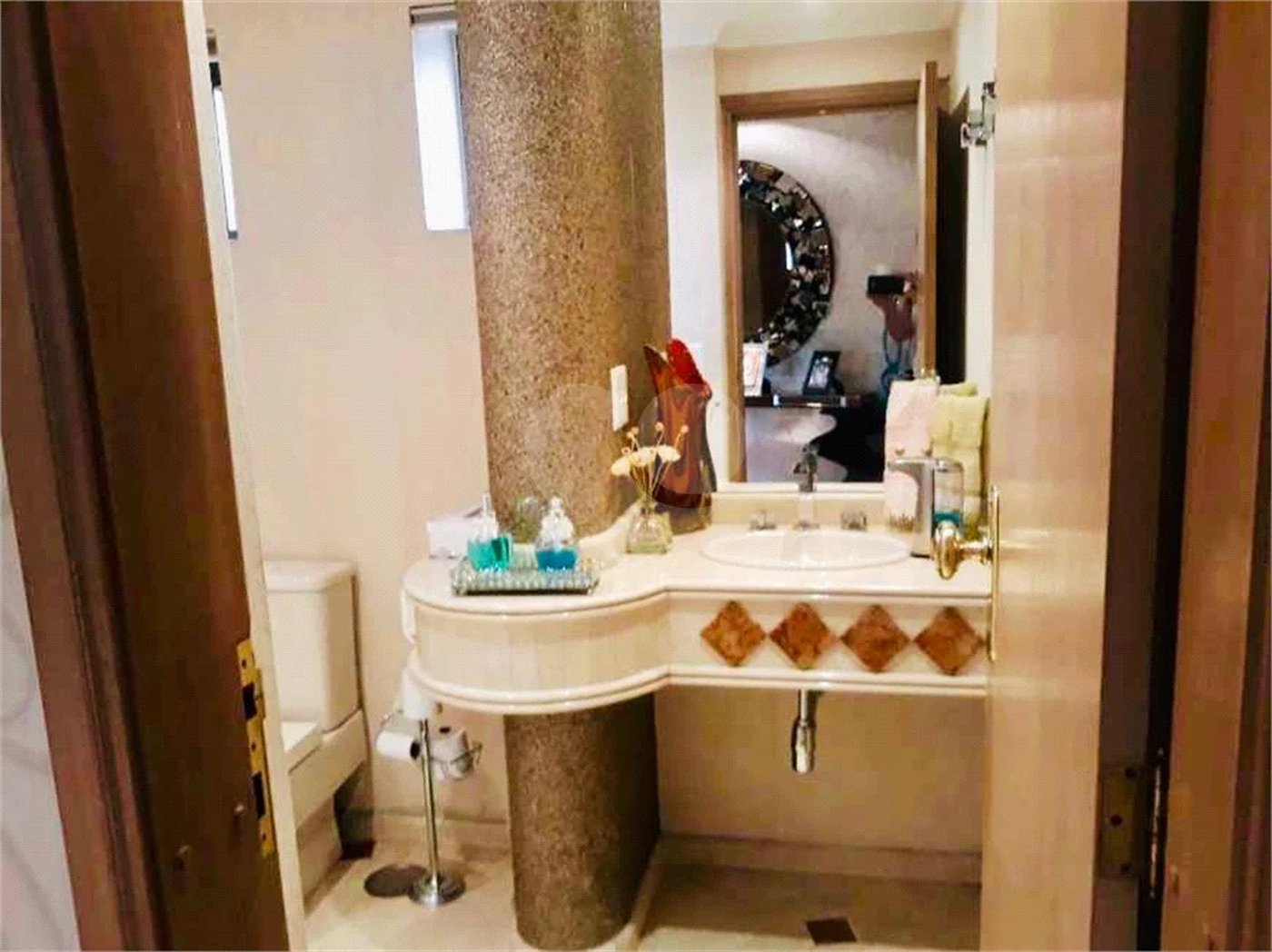 Apartamento à venda na Saúde de 500m² com 5 dormitórios, 4 suítes e 5 vagas