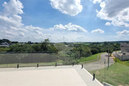 Casa à venda com 3 suítes no condomínio Portal dos Bandeirantes, Salto - SP