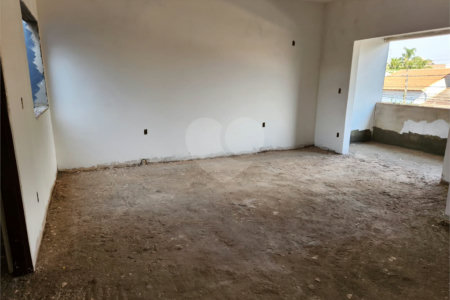Casa à venda com 5 suítes em Residencial Olivio Benassi, Matão, SP