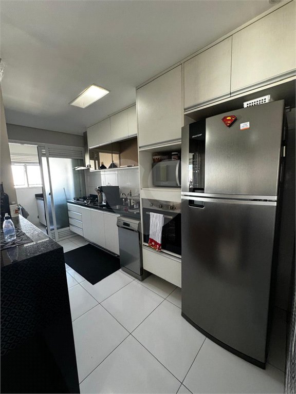Apartamento à venda com 3 quartos, sendo 1 suíte, em Parque Reboucas, São Paulo, SP