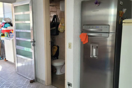Sobrado à venda com 3 quartos, sendo 1 suíte,  em Jardim da Glória, Cotia, SP