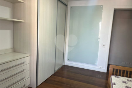 Apartamento à venda com 4 suítes em Vila Andrade, São Paulo, SP